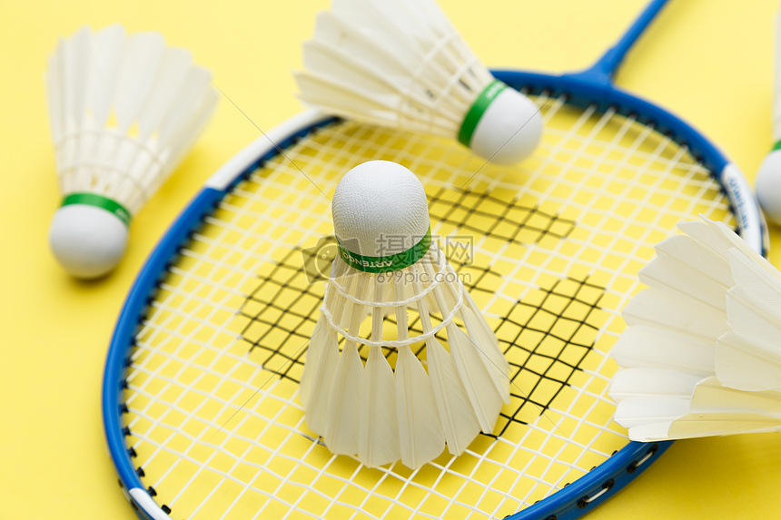 一人容易被 一人容易被